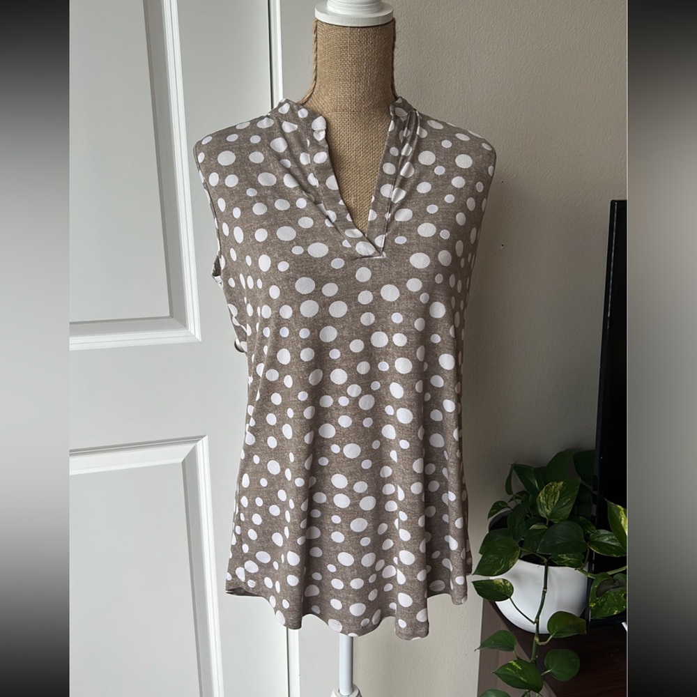 SJs Beige Polka Dot Tank top